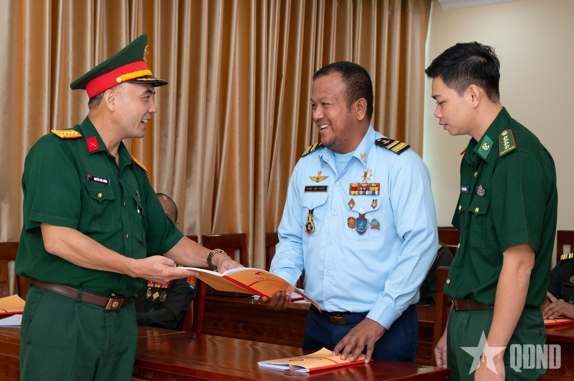 Nâng cao chất lượng đào tạo học viên quốc tế ở Học viện Chính trị